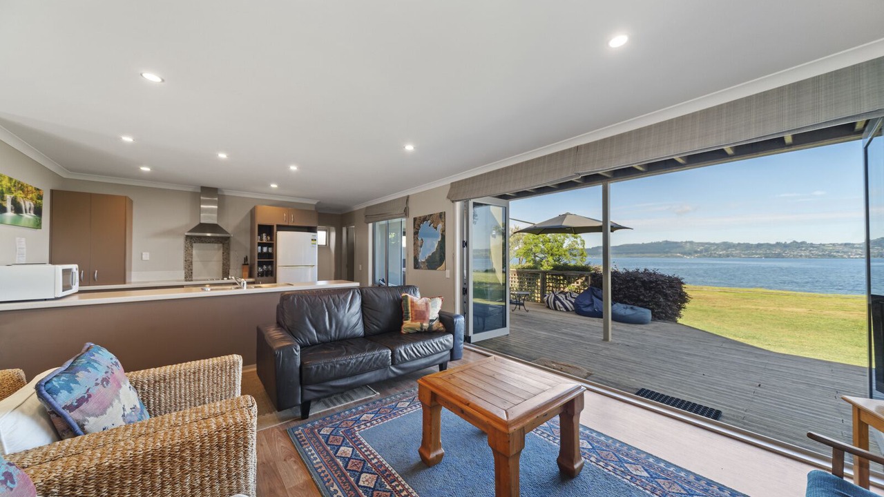 Photo of Livingroom in Rainbow Point