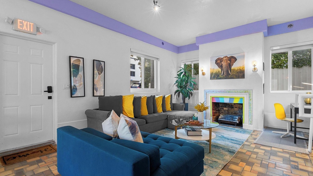 Photo of Livingroom in West Avenue