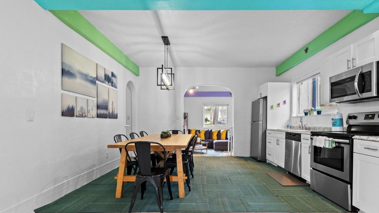 Photo of Kitchen in West Avenue