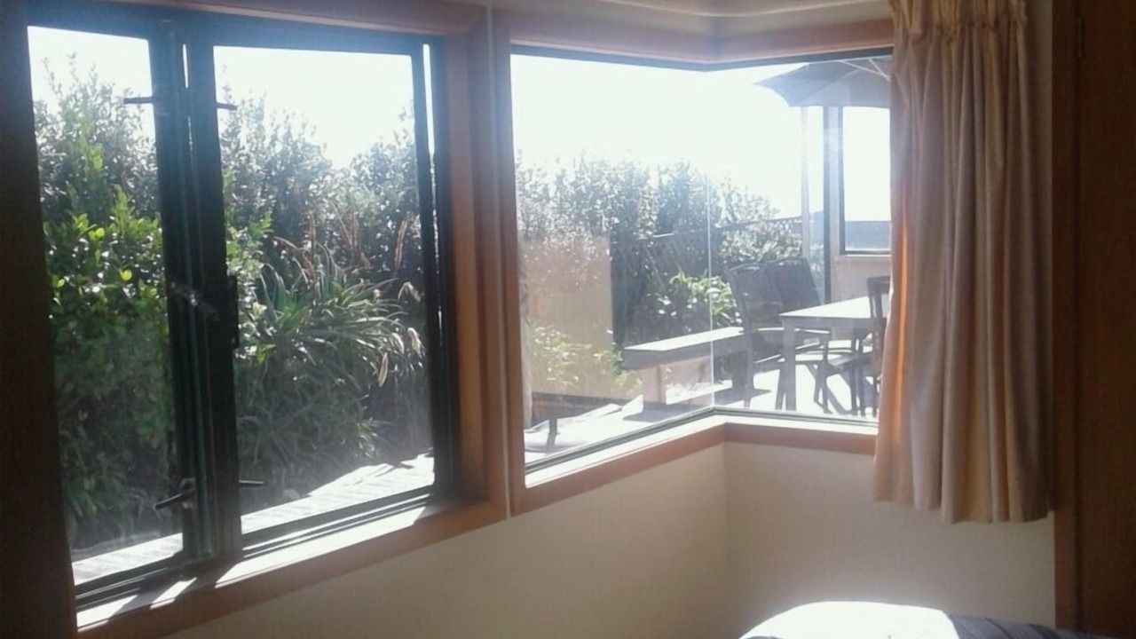 Photo of Others in Te Awanga