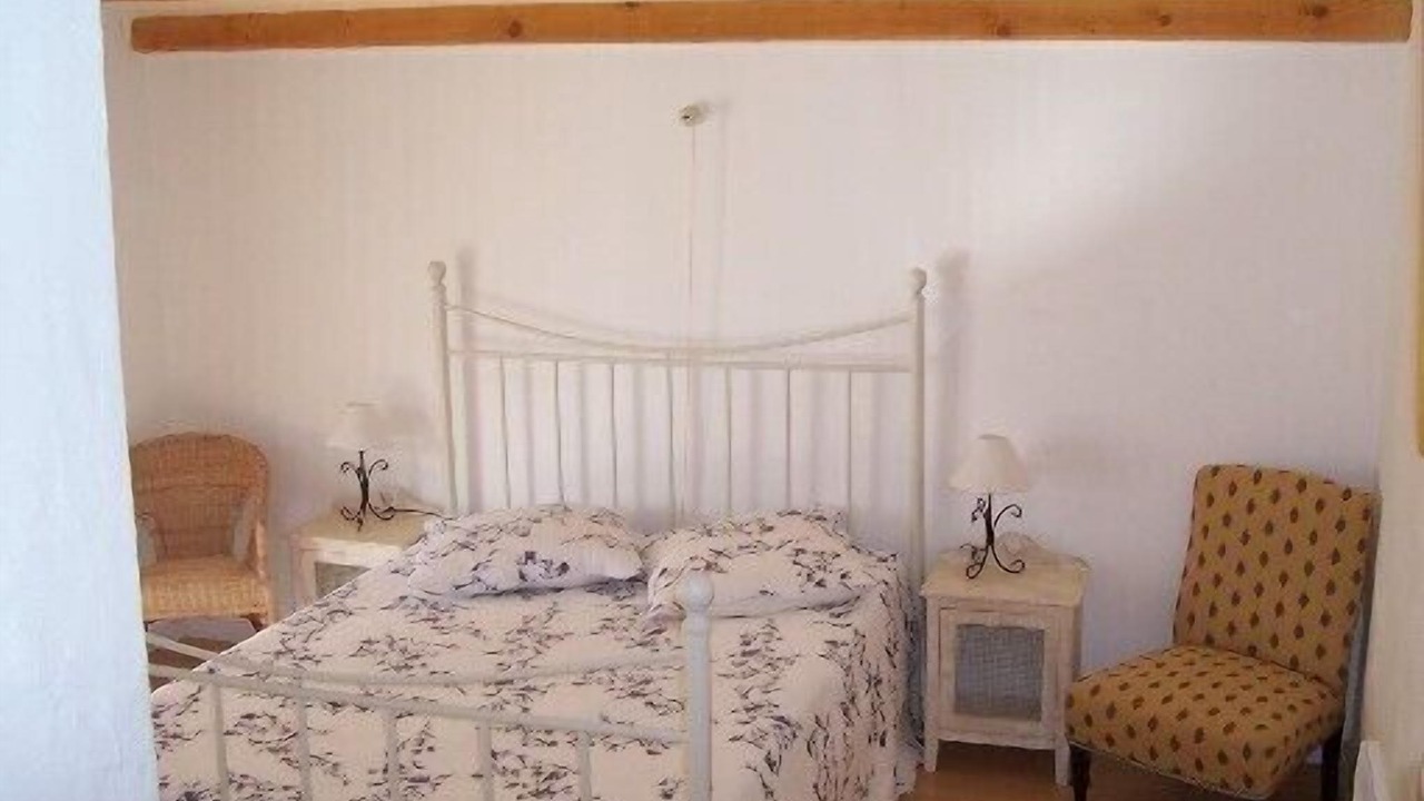 Photo of Others in Tulette