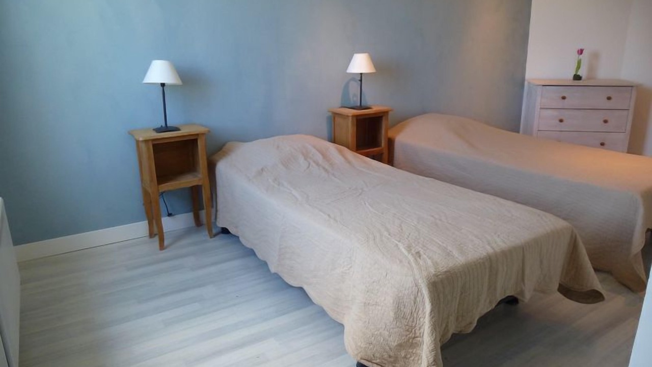 Photo of Others in Tulette