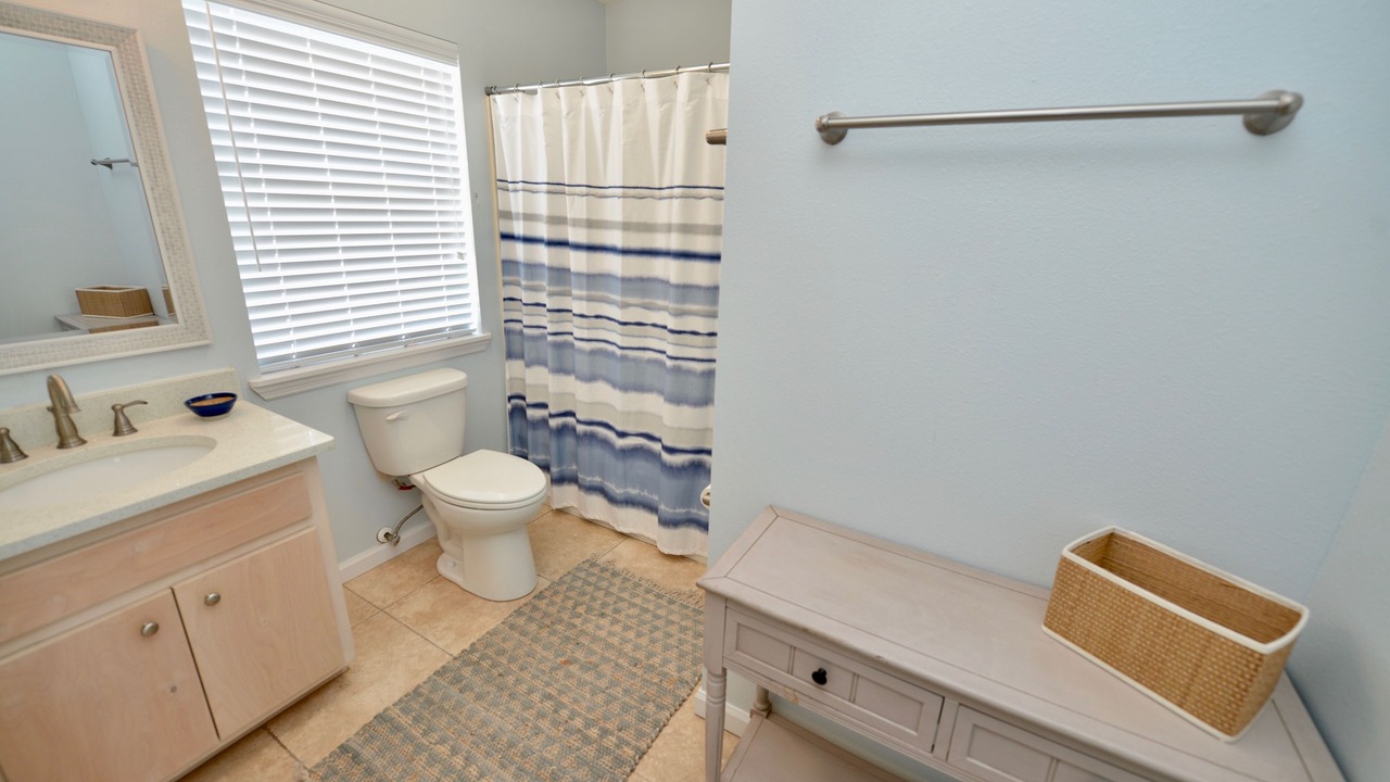 Photo of Bathroom in East End