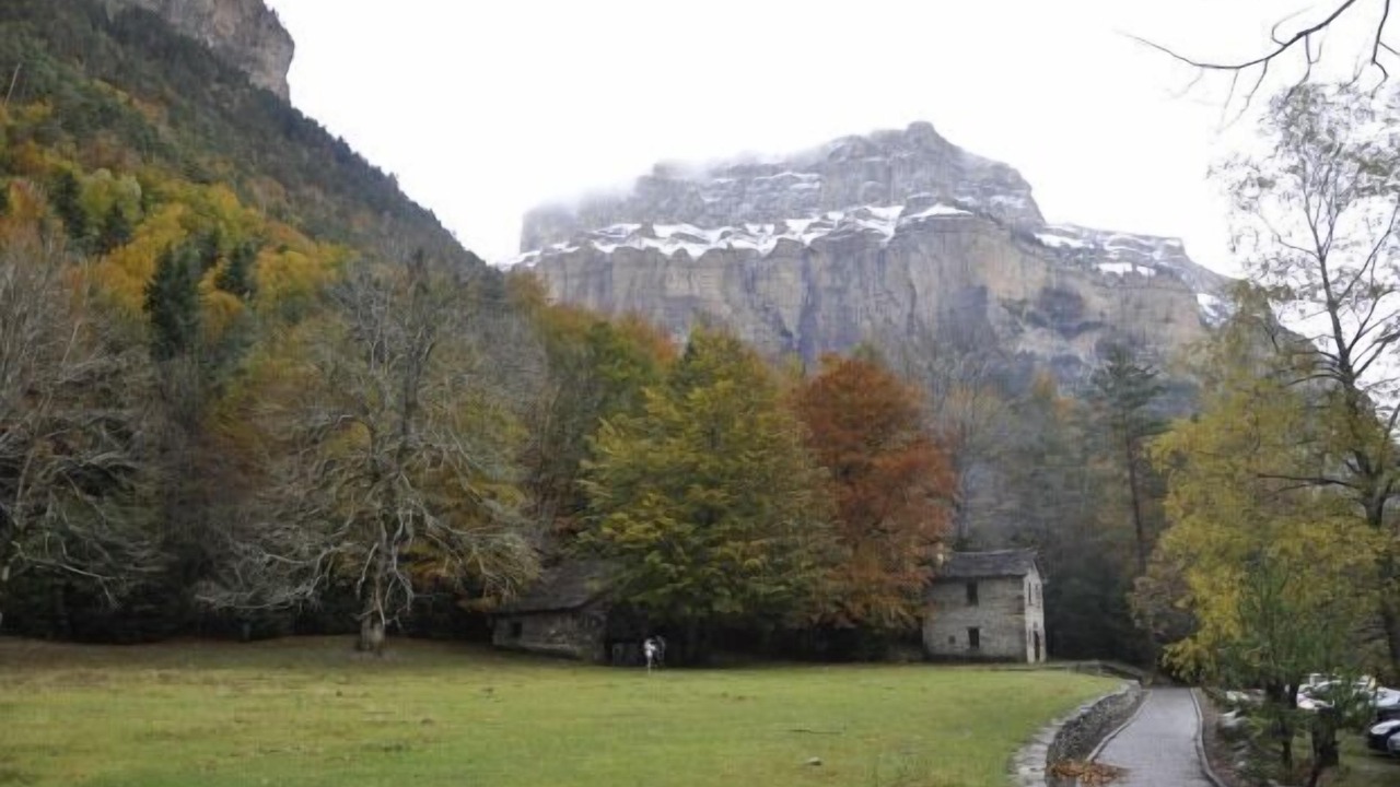 Photo of Outdoor in Gavin