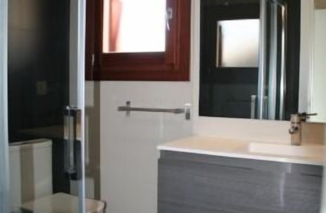 Photo of Bathroom in Gavin