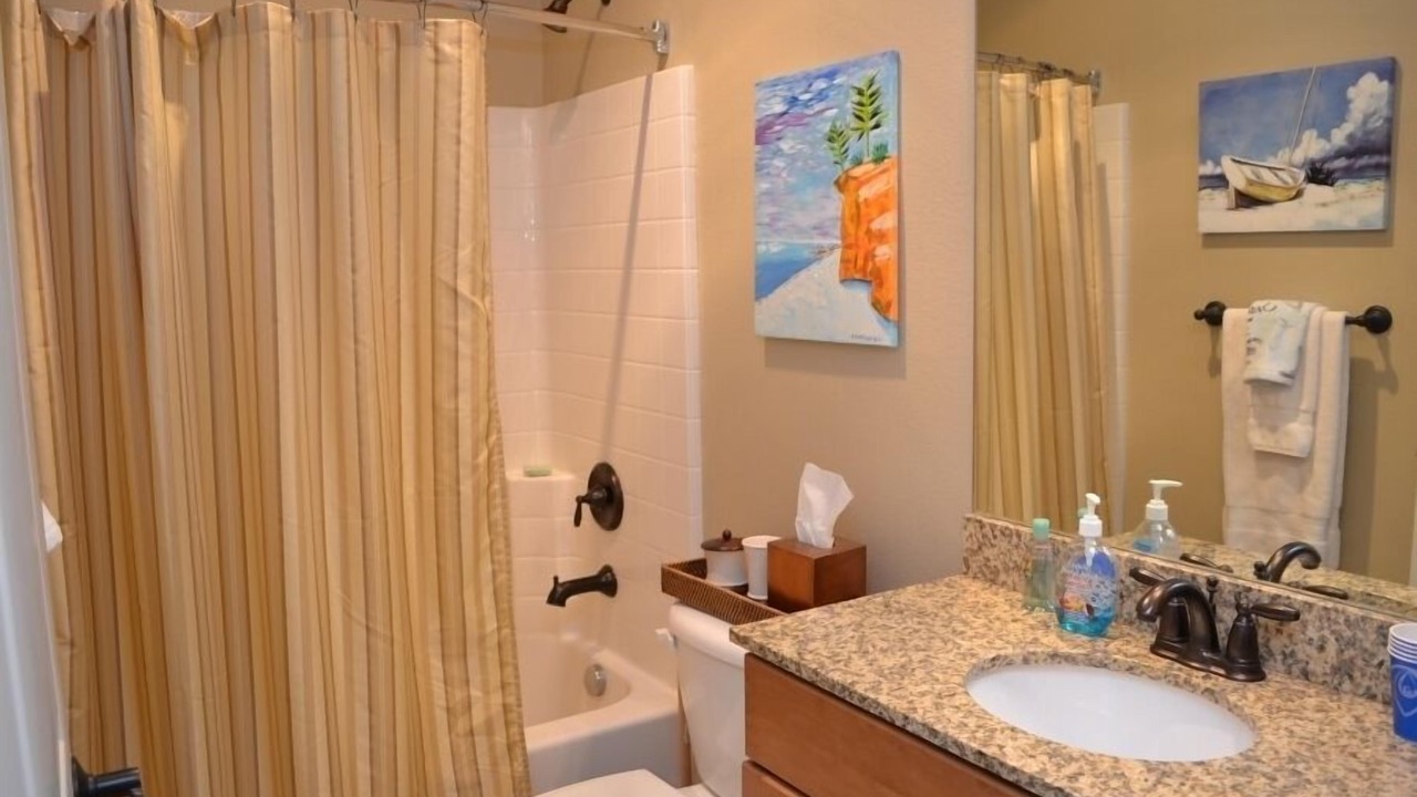 Photo of Bathroom in Seaside