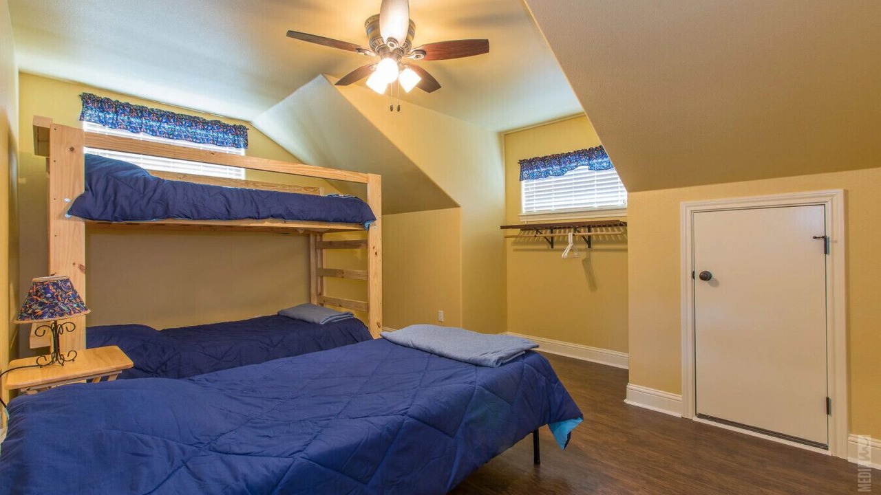Photo of Bedroom in Brookeland