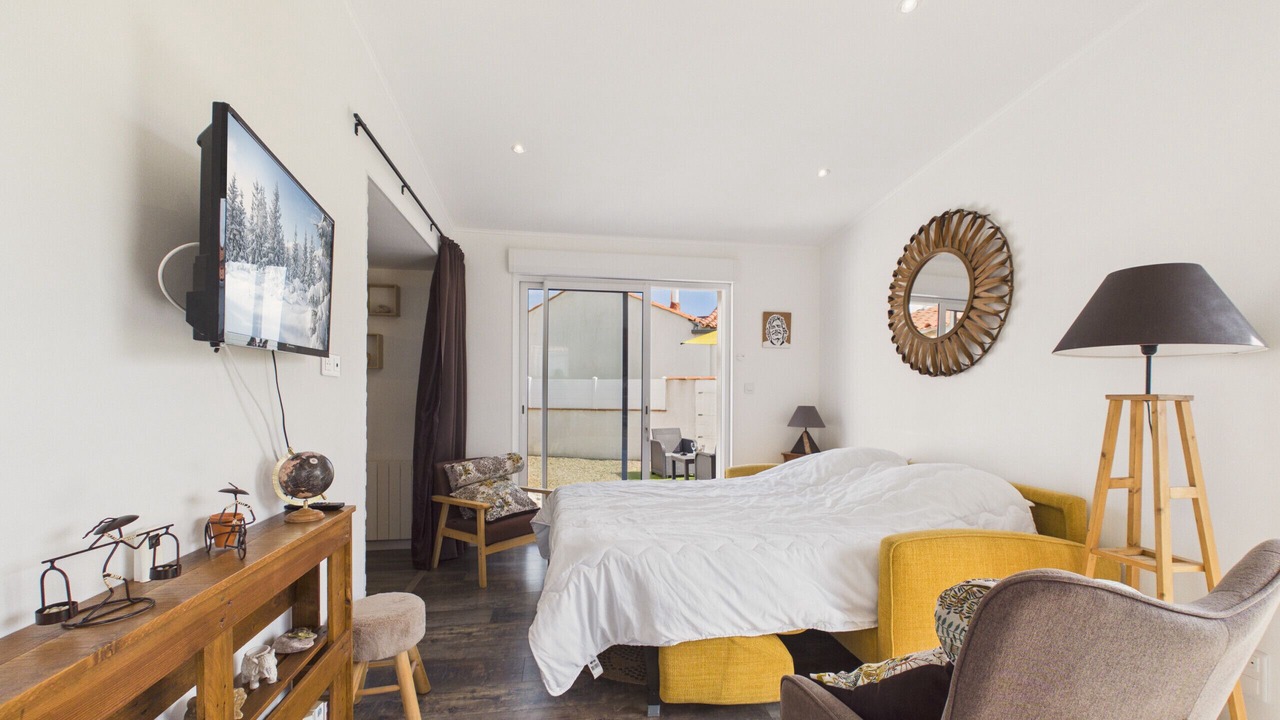Photo of Bedroom in Talmont-Saint-Hilaire