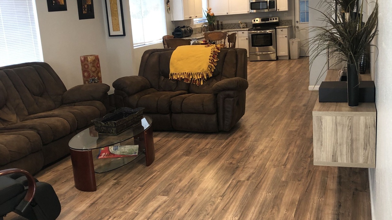 Photo of Livingroom in Rancho Oakey