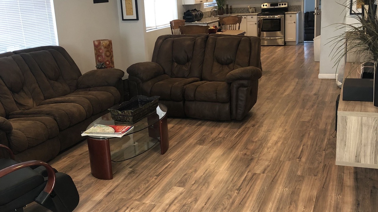 Photo of Livingroom in Rancho Oakey