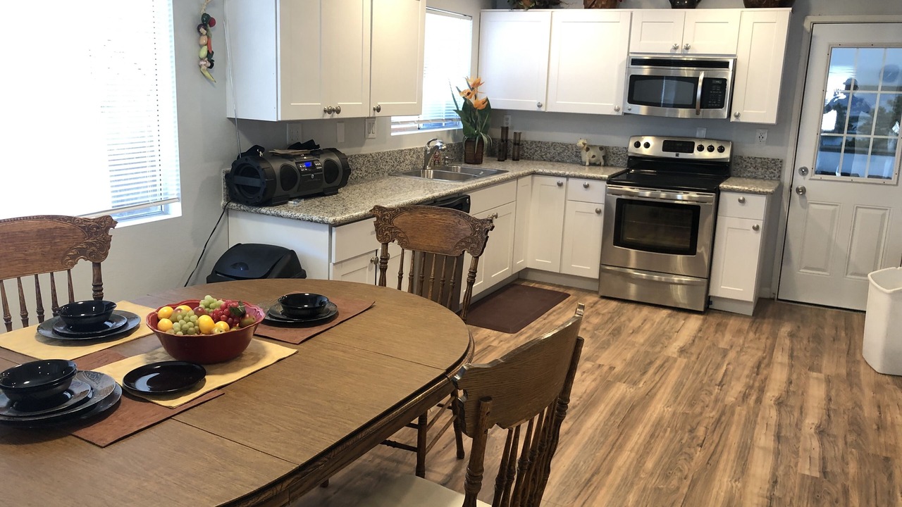 Photo of Kitchen in Rancho Oakey
