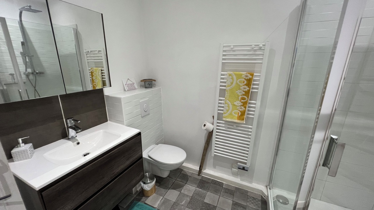 Photo of Bathroom in Aubord