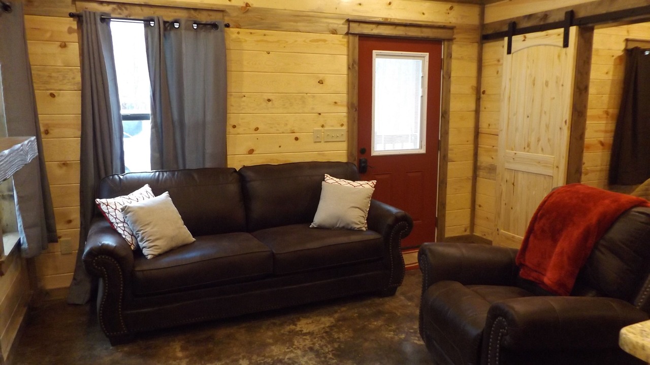 Photo of Livingroom in Broken Bow