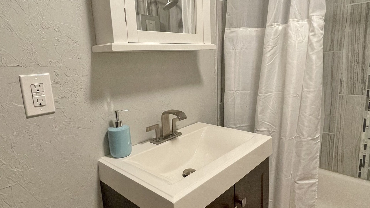 Photo of Bathroom in Central Oklahoma City