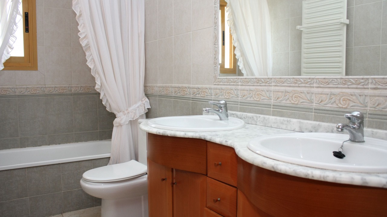 Photo of Bathroom in Peniscola