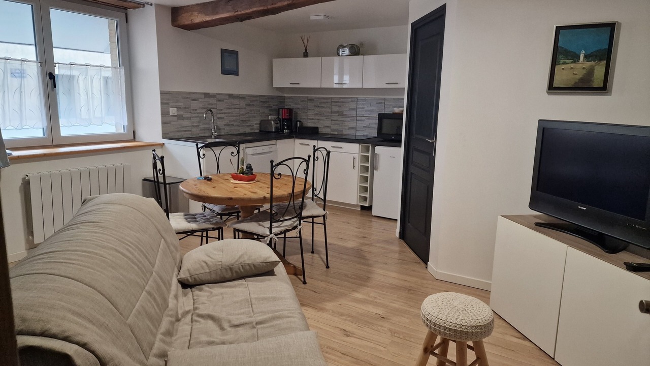 Photo of Livingroom in Ornans