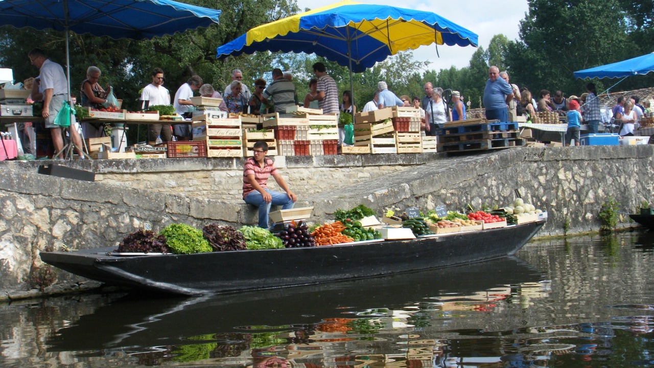 Photo of Others in Cramchaban