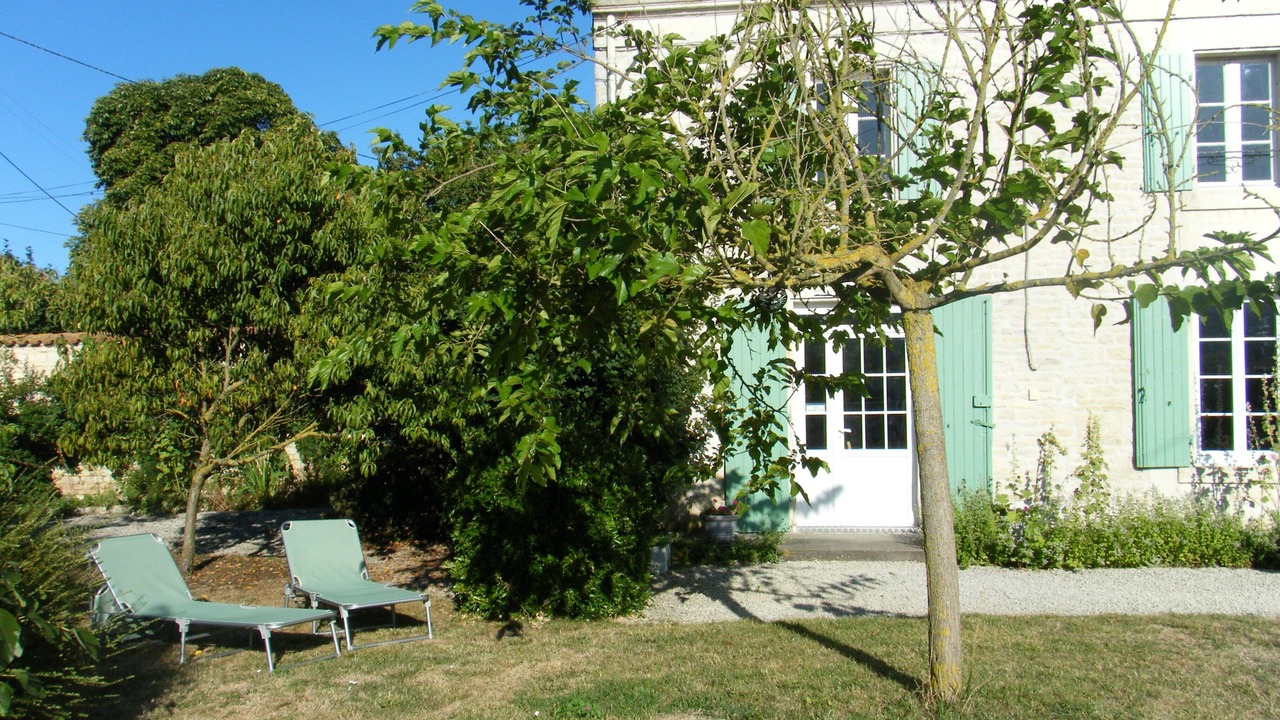 Photo of Outdoor in Cramchaban