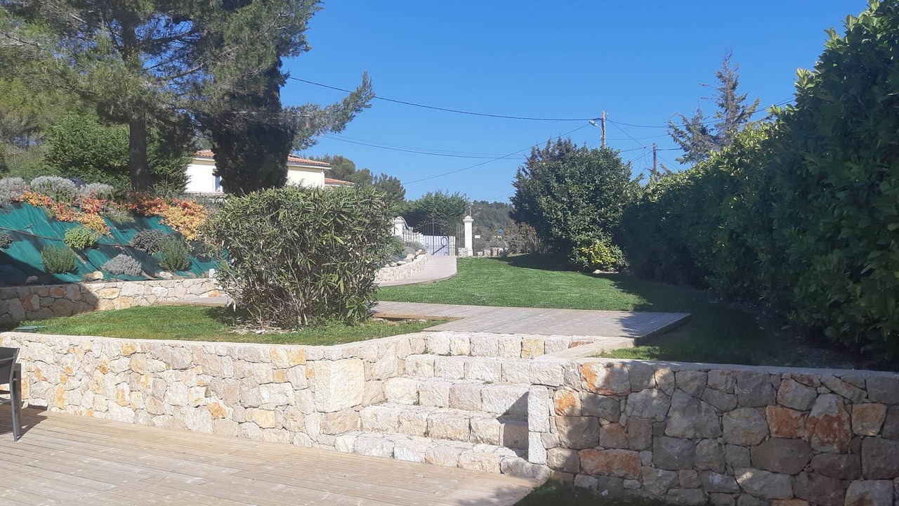 Photo of Others in Eze