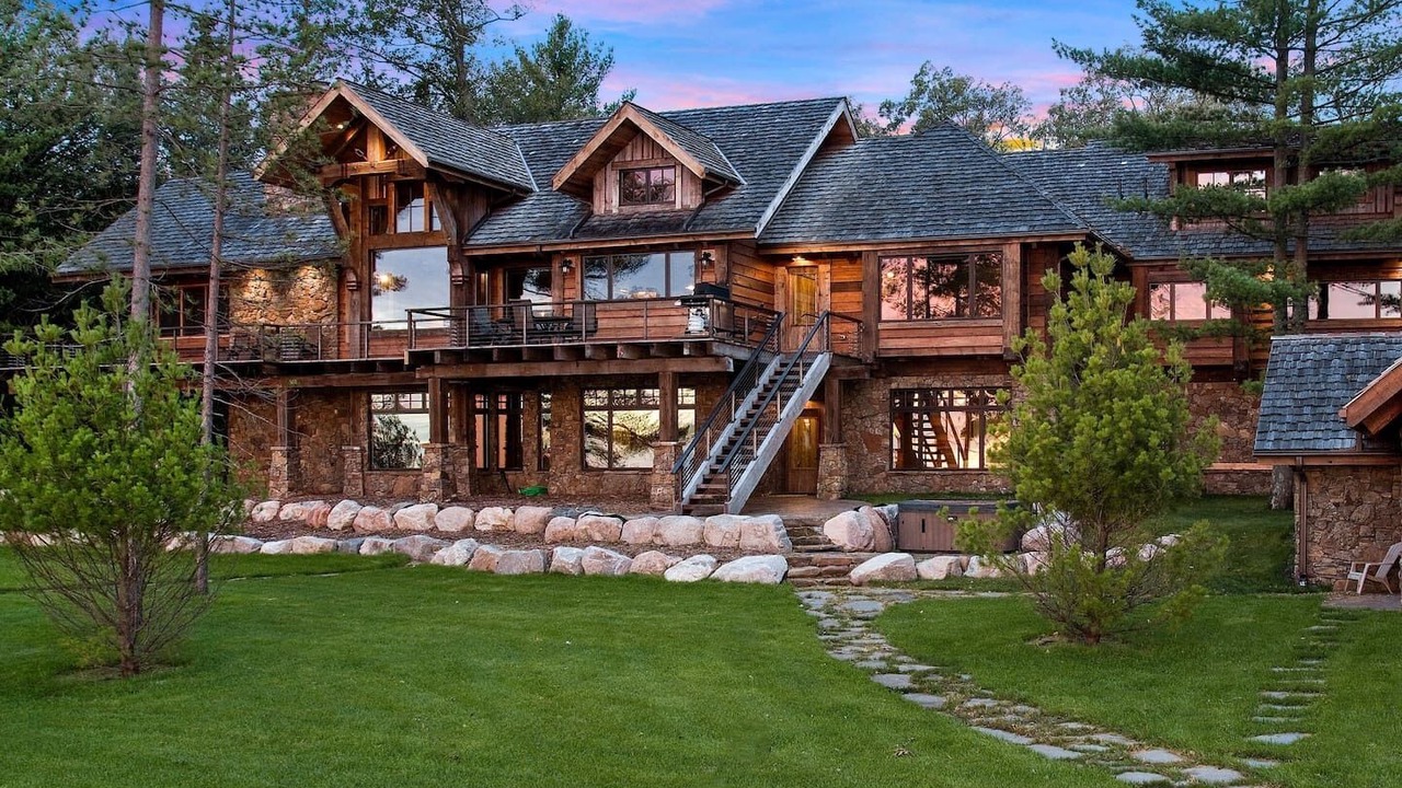 Photo of Outdoor in Lake Shore