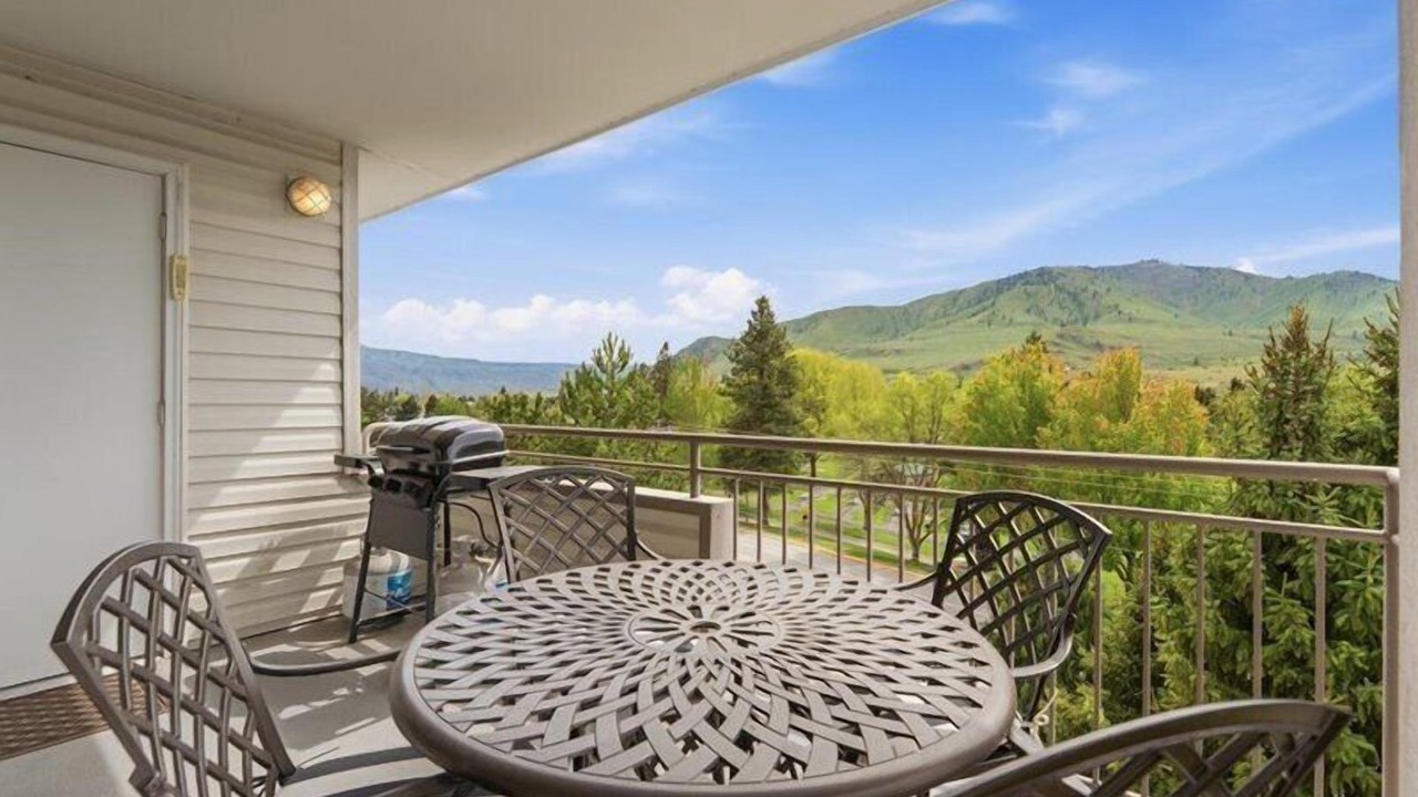 Photo of Patio Balcony in Chelan