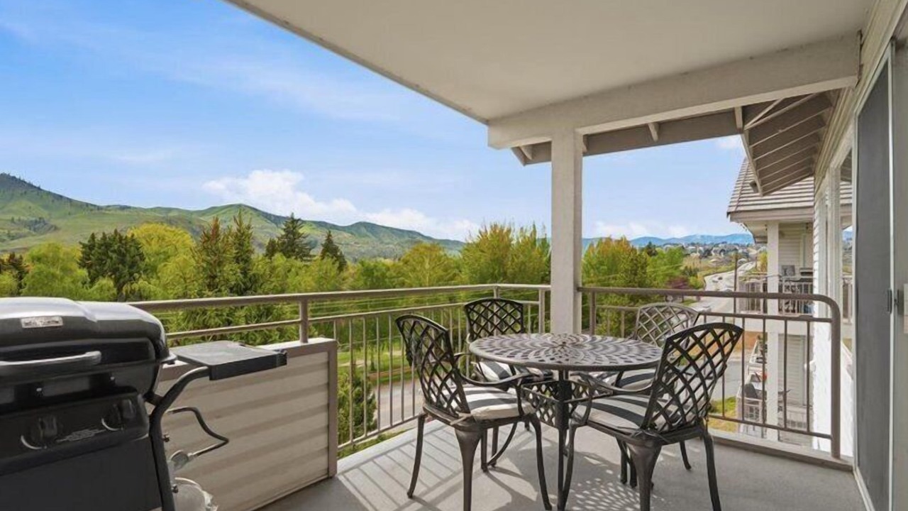 Photo of Patio Balcony in Chelan