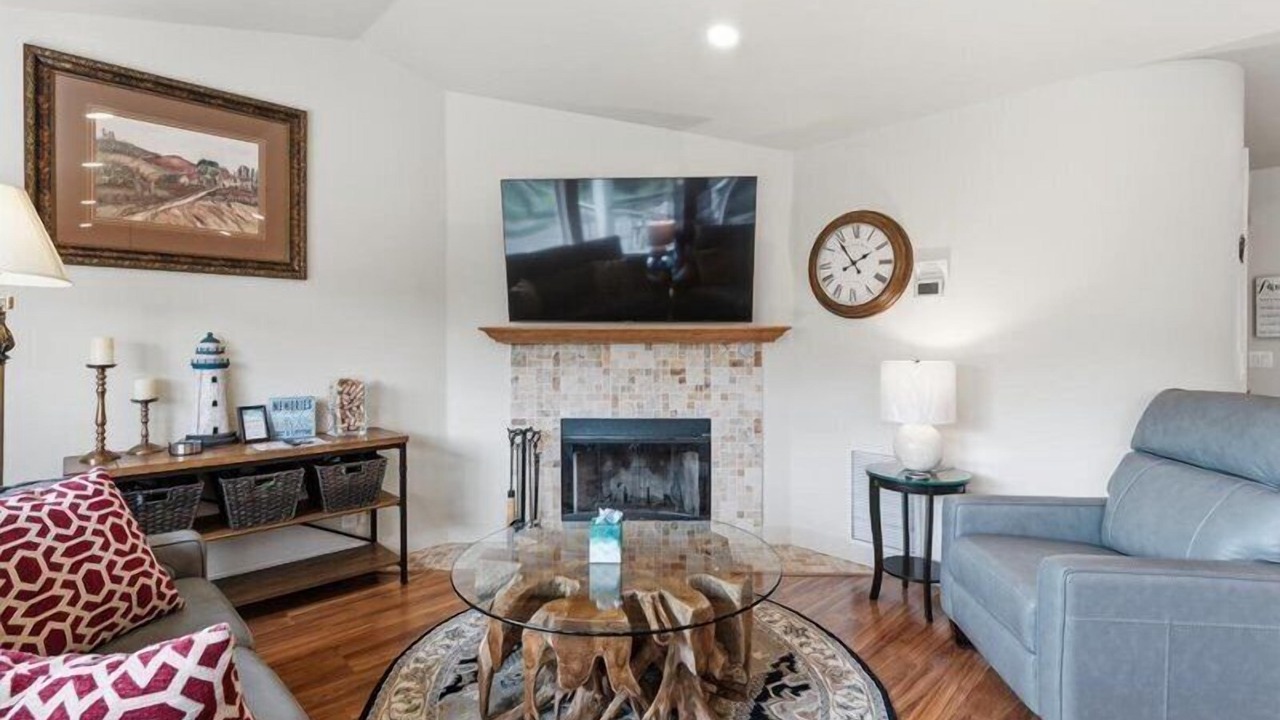Photo of Livingroom in Chelan