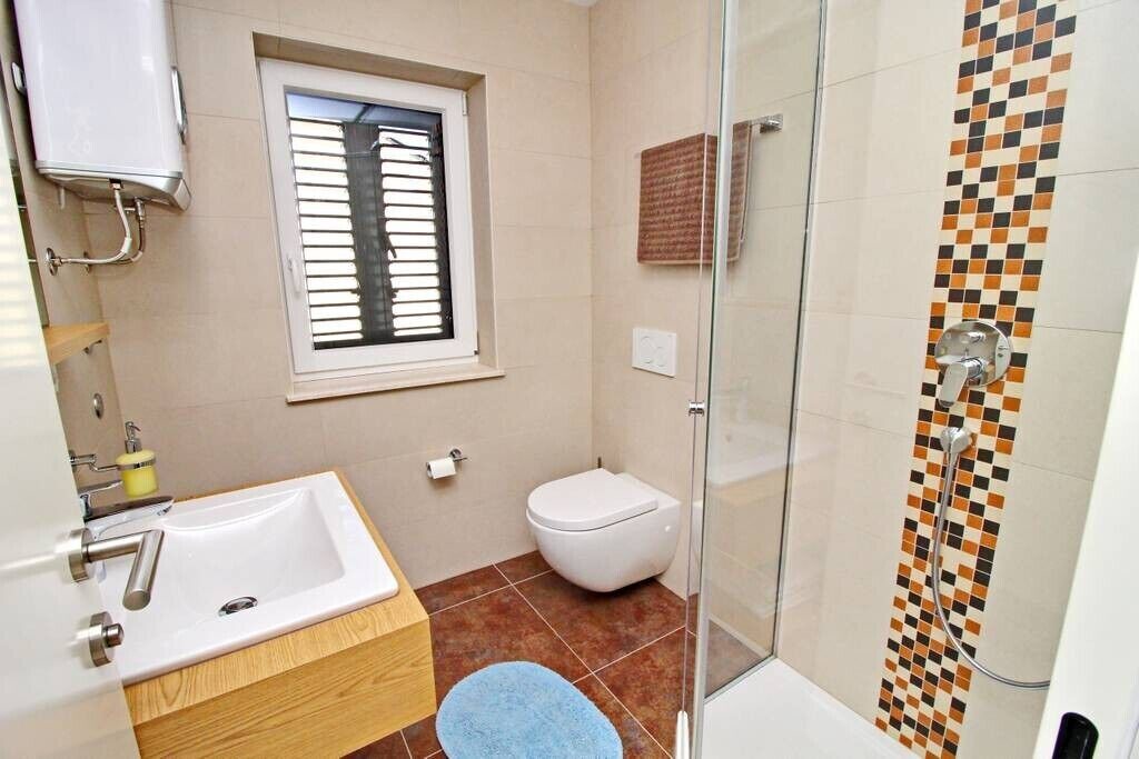 Photo of Bathroom in Drace