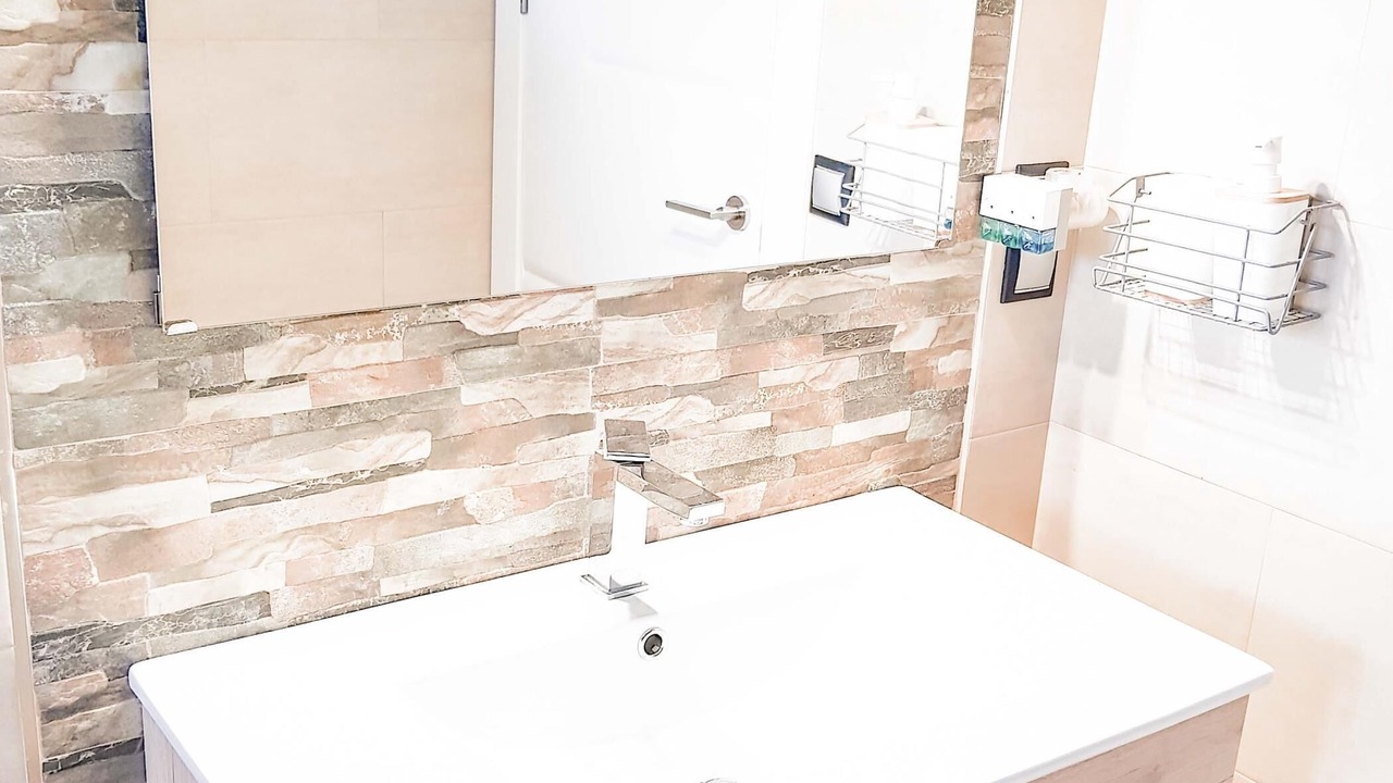 Photo of Bathroom in La Trinidad-San Juan y Todos los Santos