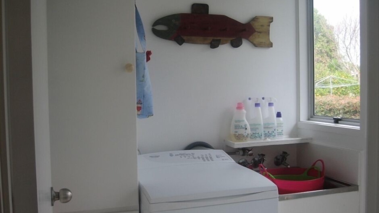 Photo of Others in One Tree Point