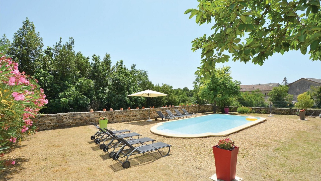 Photo of Outdoor in Barjac