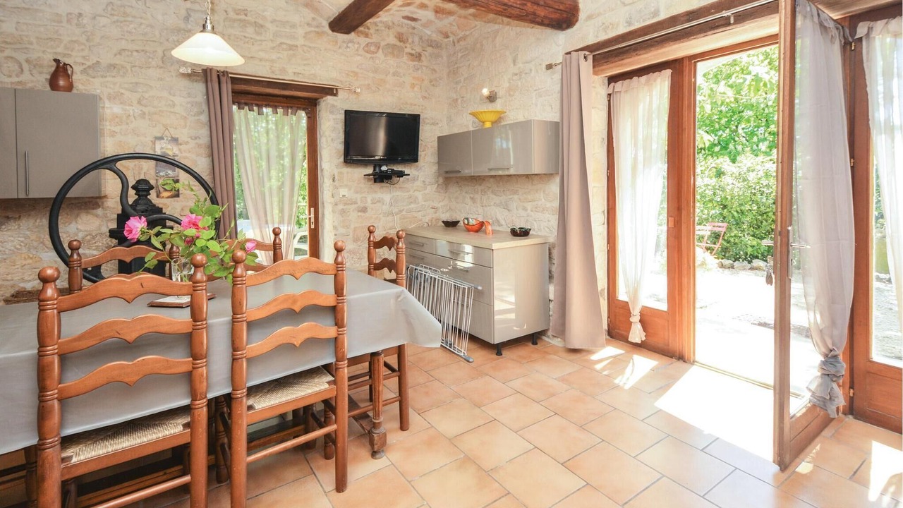 Photo of Bedroom in Barjac