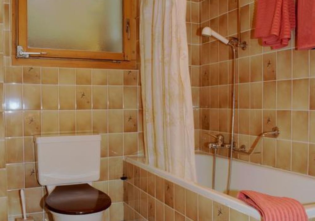 Photo of Bathroom in Bettmeralp