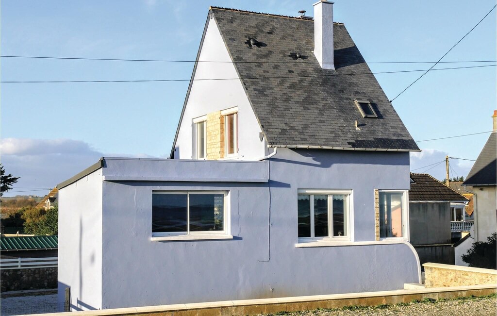 Photo of Buildings in Saint-Marcouf