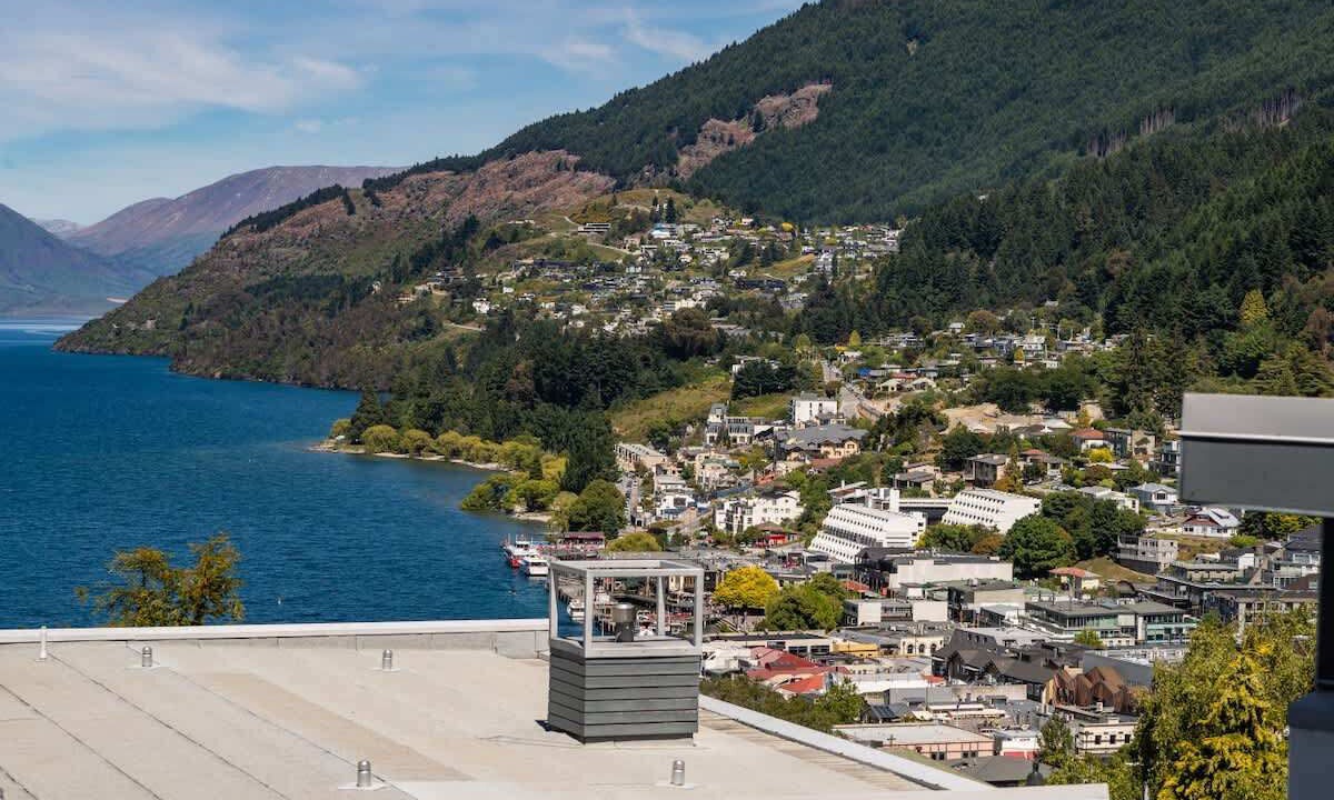 Photo of Patio Balcony in Queenstown City Centre