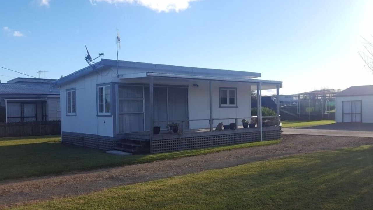 Photo of Others in One Tree Point