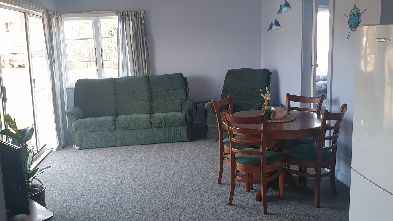 Photo of Others in One Tree Point