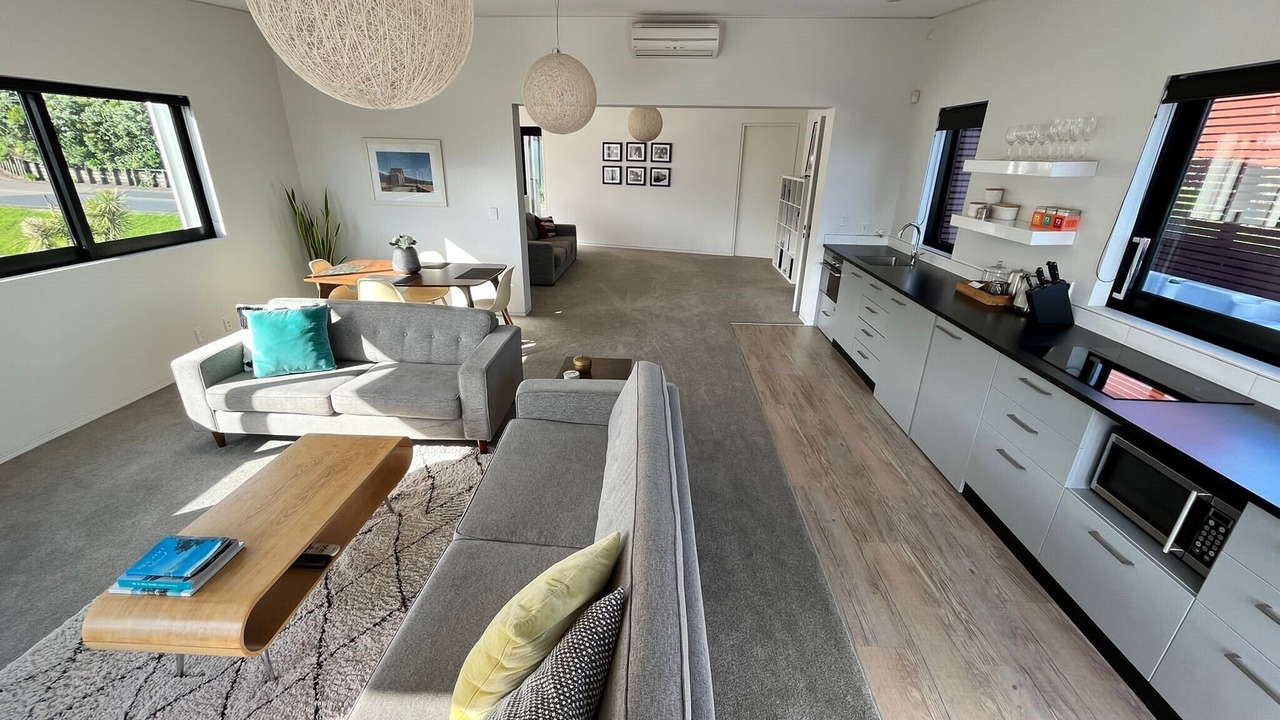 Photo of Livingroom in Surfdale