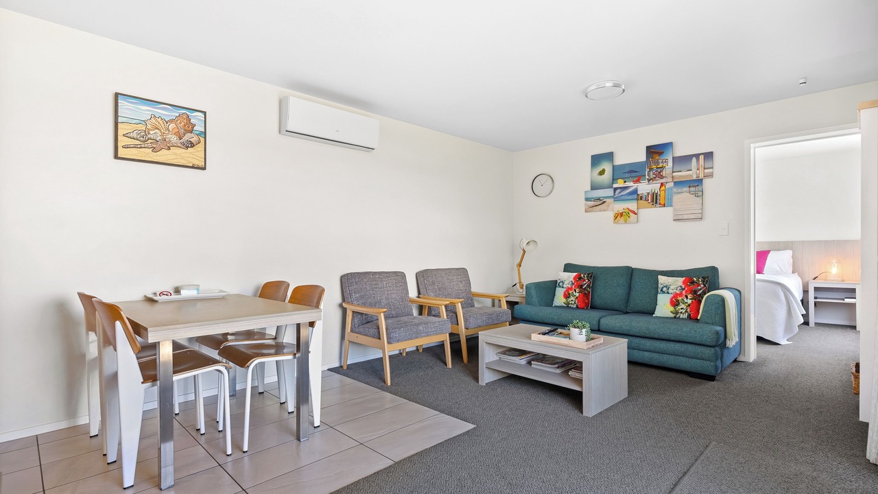 Photo of Others in One Tree Point