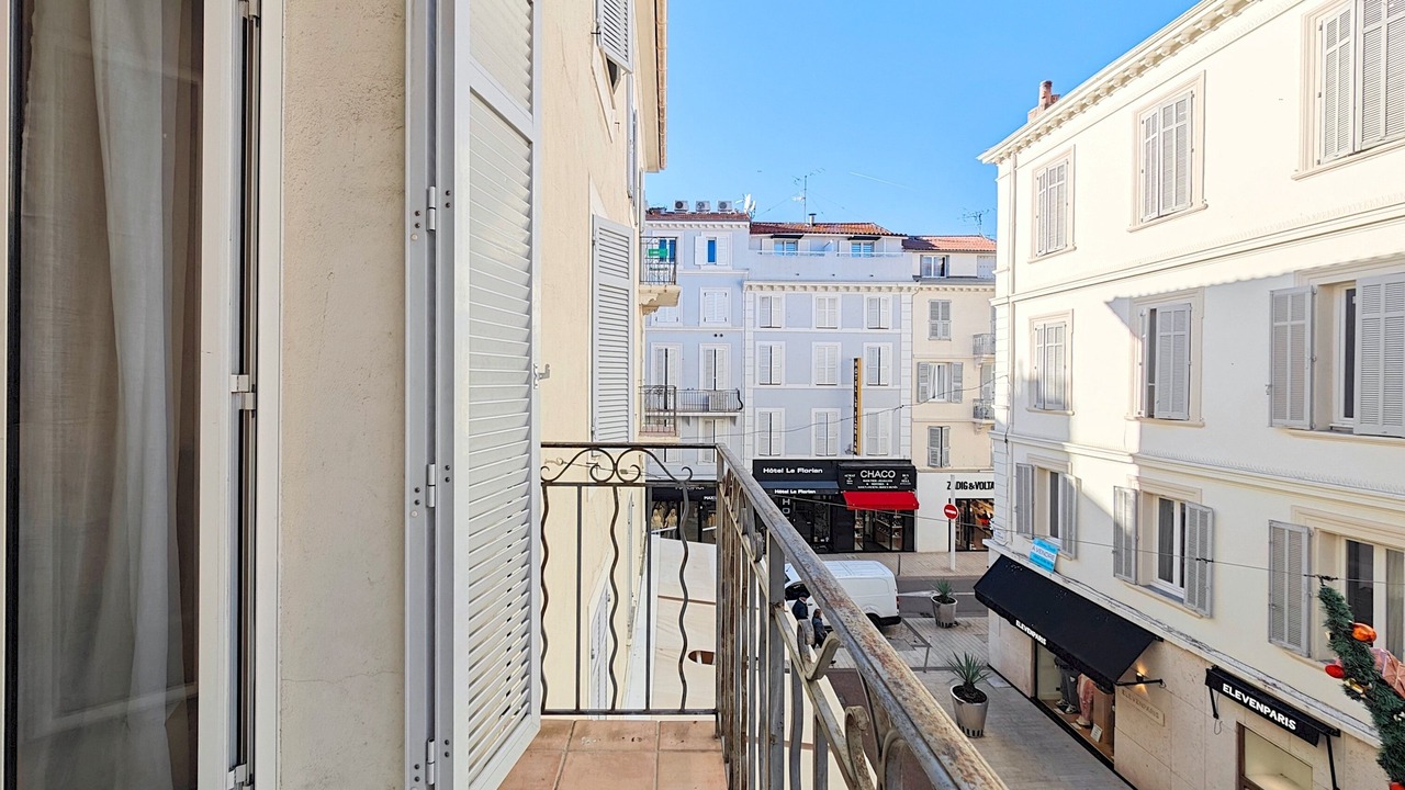 Photo of Outdoor in Cannes City Centre