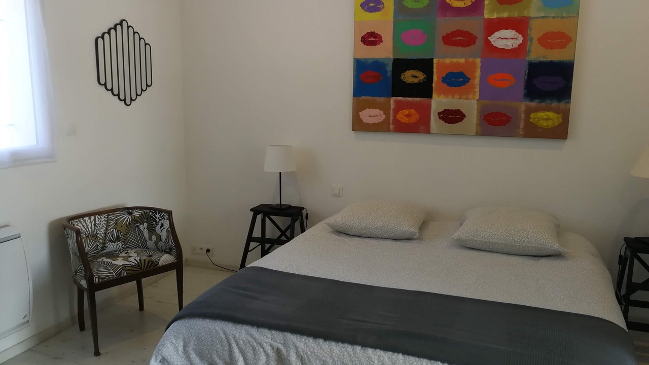Photo of Bedroom in La Cadiere-d'Azur