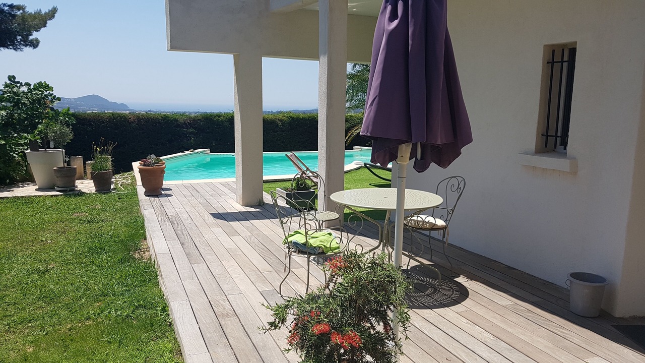 Photo of Outdoor in La Cadiere-d'Azur