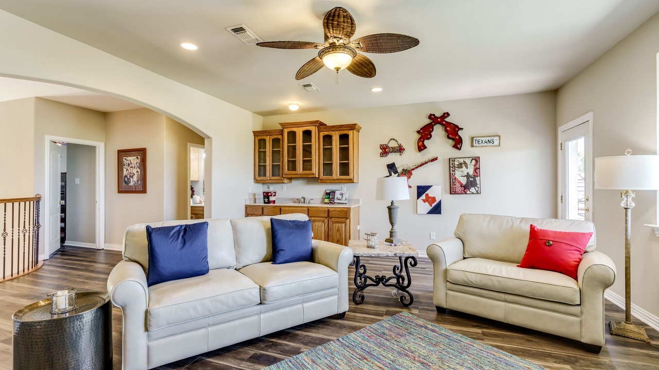 Photo of Livingroom in Fort Worth