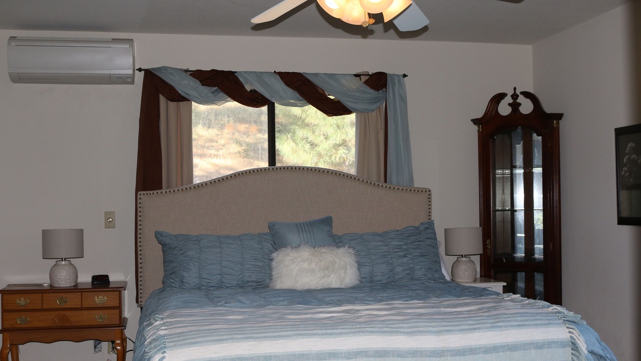 Photo of Bedroom in Midpines