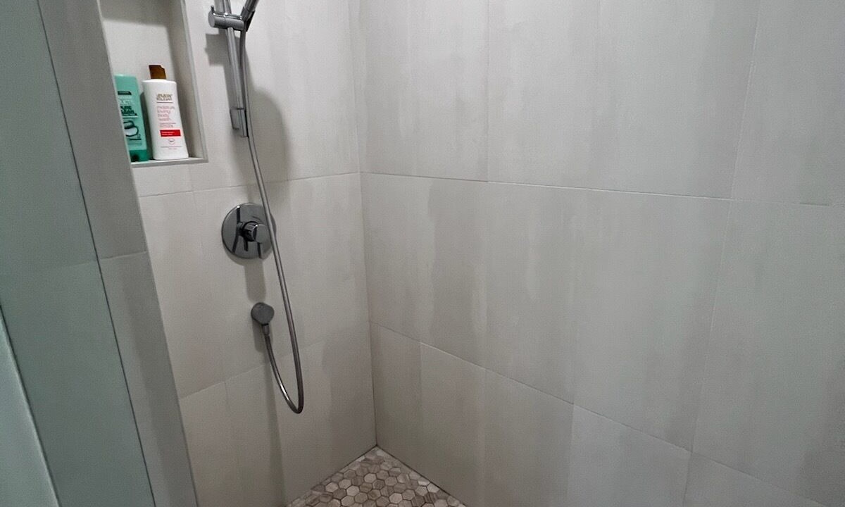 Photo of Bathroom in Ocean Park