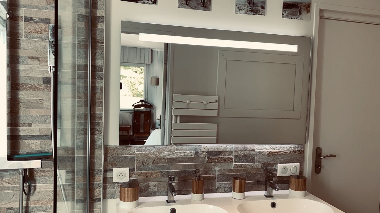 Photo of Bathroom in Trouville-sur-Mer