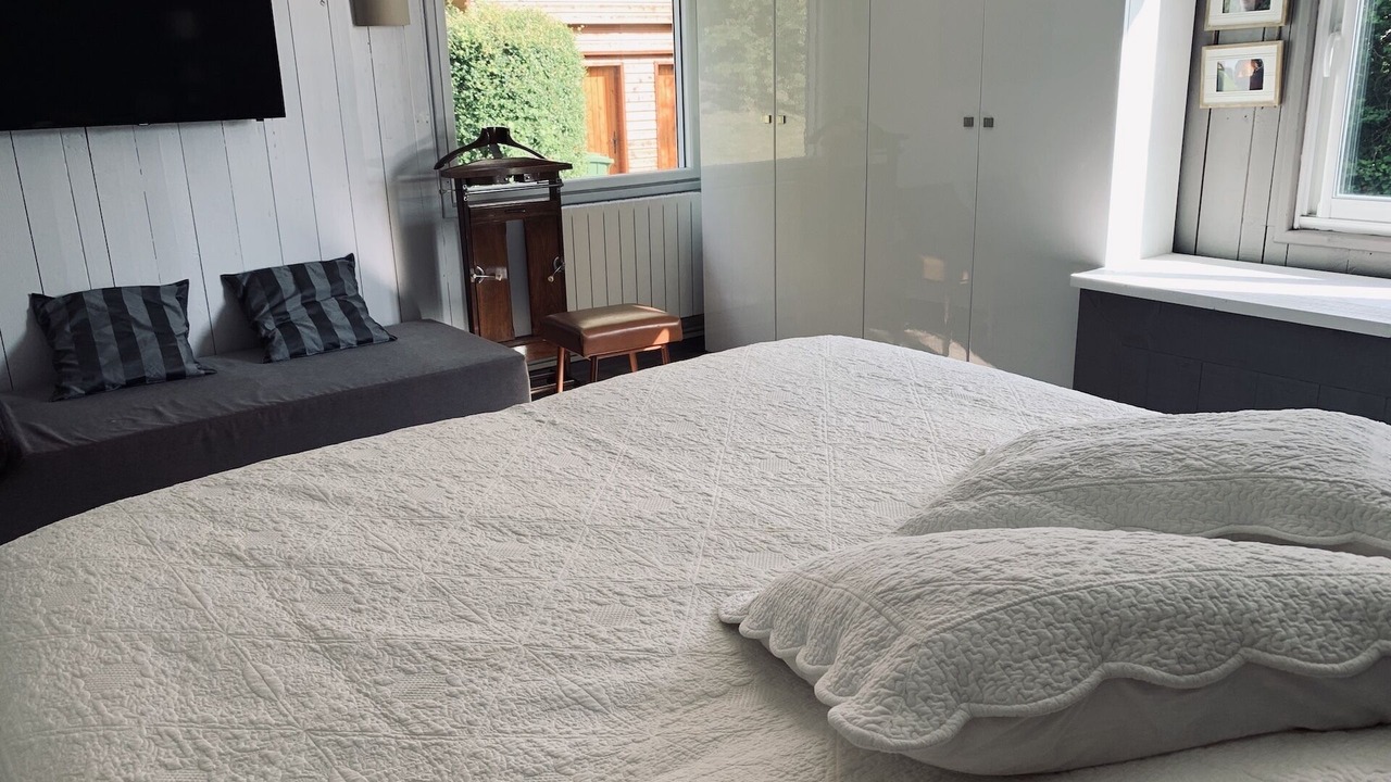 Photo of Bedroom in Trouville-sur-Mer