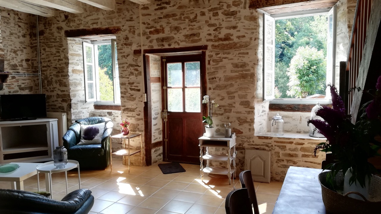 Photo of Livingroom in Saint-Yrieix-la-Perche