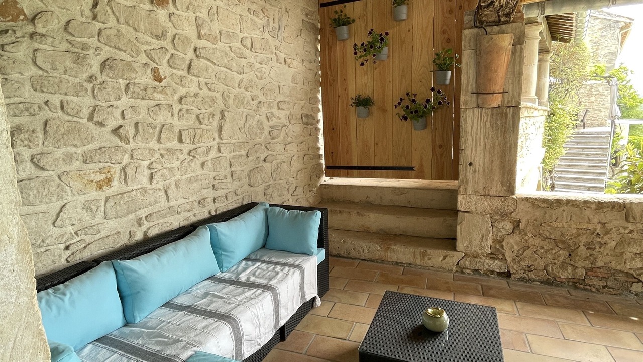 Photo of Patio Balcony in Saint-Jean-de-Maruejols-et-Avejan