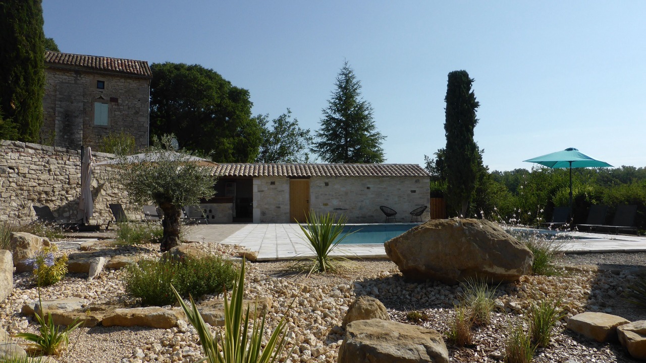 Photo of Outdoor in Saint-Jean-de-Maruejols-et-Avejan